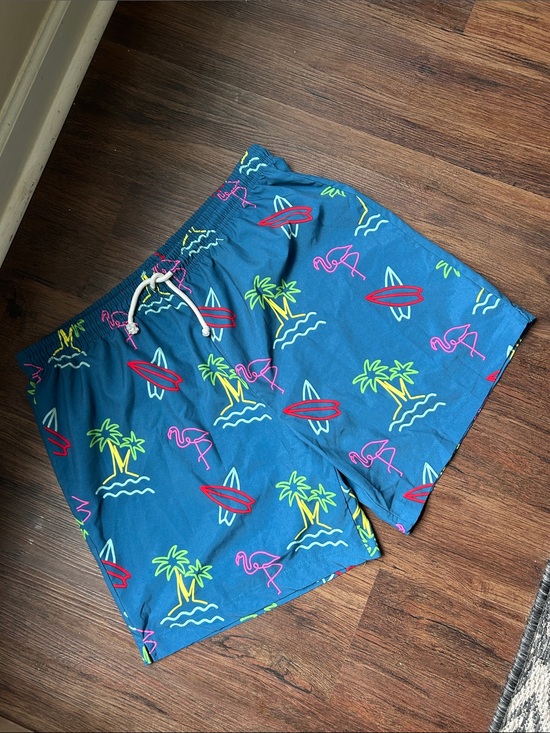 Other - Flamingo beach themed blue swim shorts size xl